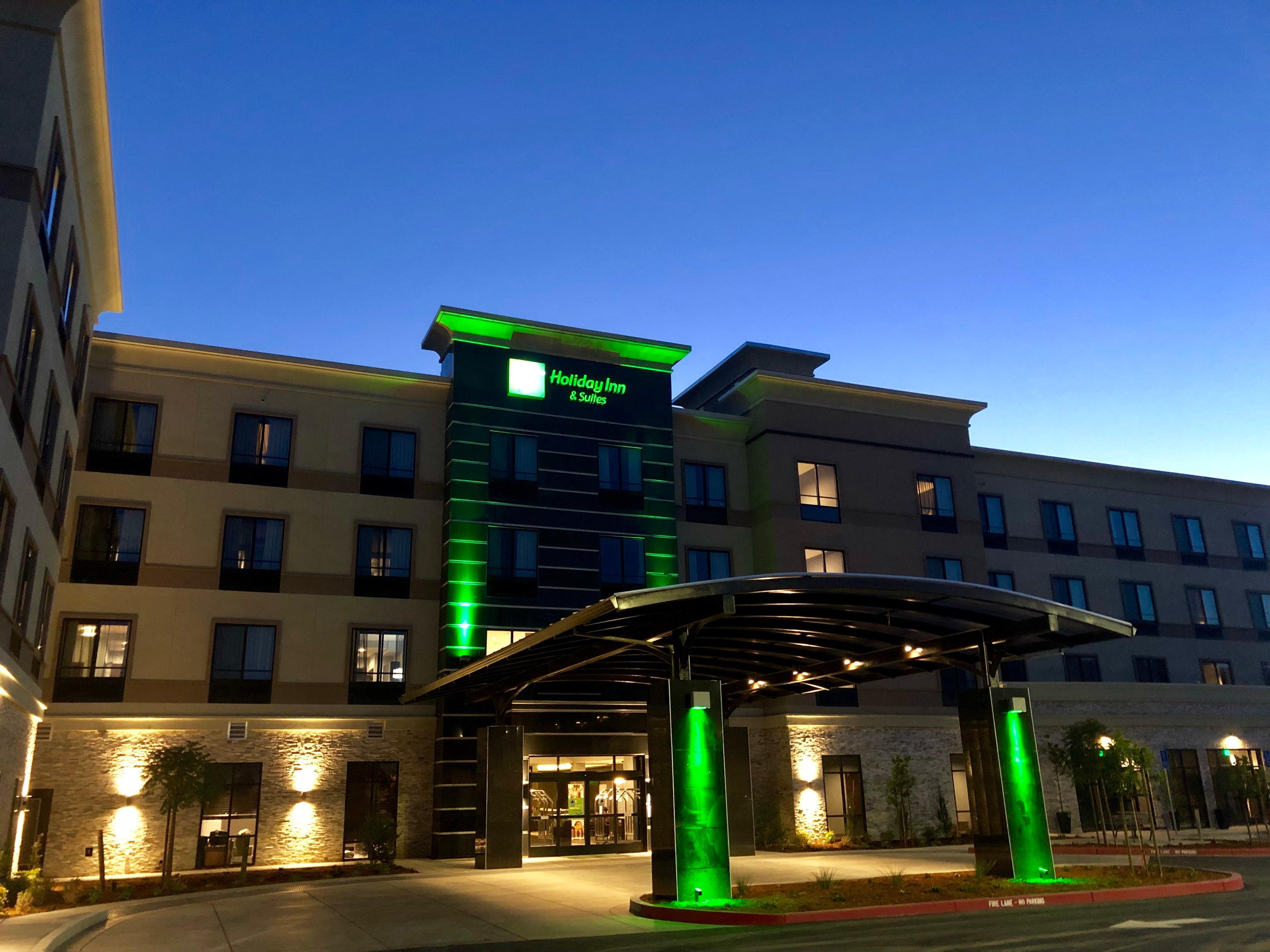 Holiday Inn Hotel & Suites Silicon Valley - Milpitas By Ihg Kültér fotó